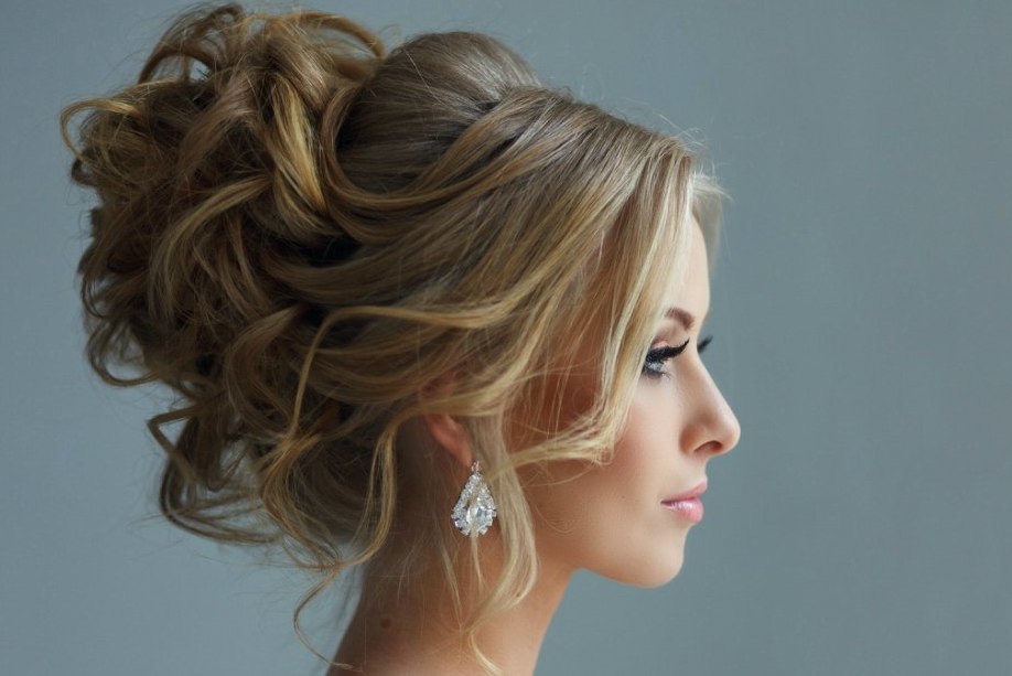 Высокая причёска